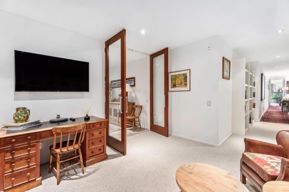 Pembroke Luxury Apartment Wanaka Buitenkant foto